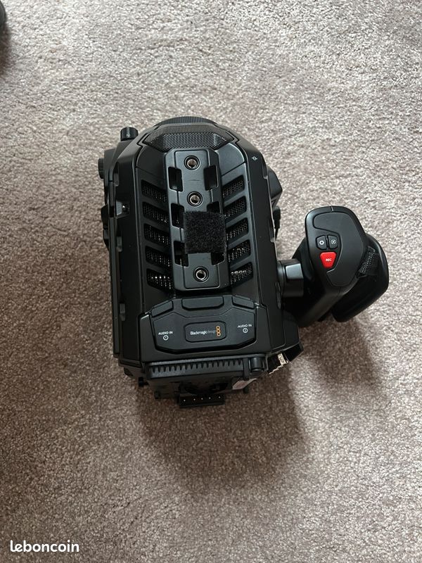 Vente Blackmagic URSA mini pro 4.6K, monture PL (image 3)
