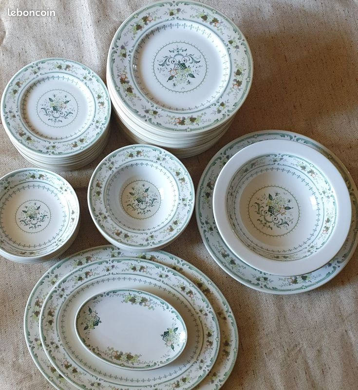 Service de Table ROYAL DOULTON (image 2)