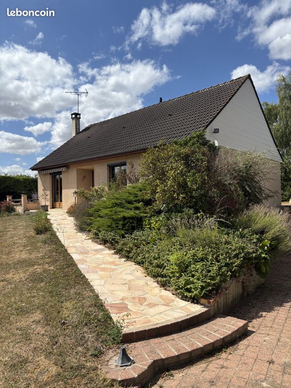 Maison 5 pièces 103 m² · à Boves · 103 m² · 295 400 €