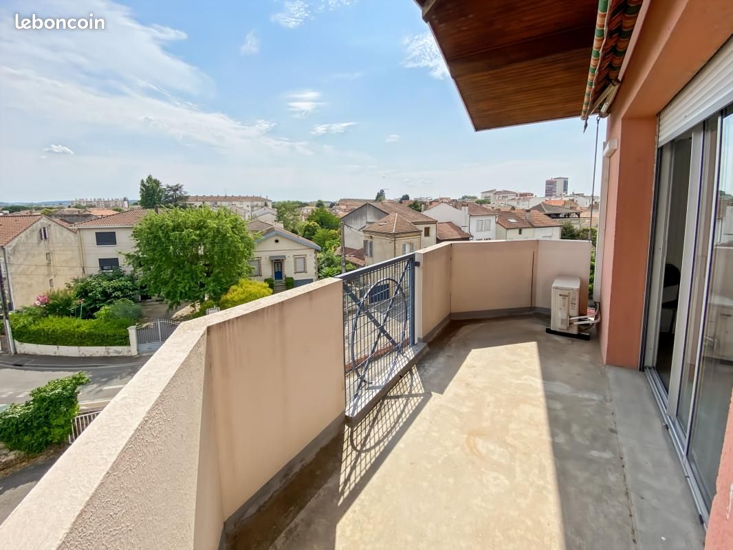 Appartement 1 pièce 28 m² · à Agen · 28 m² · 55 000 €