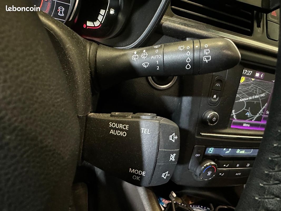 RENAULT KADJAR 1.5 dCi 110CV Edition One EDC / REGULATEUR / ATTELAGE (image 19)