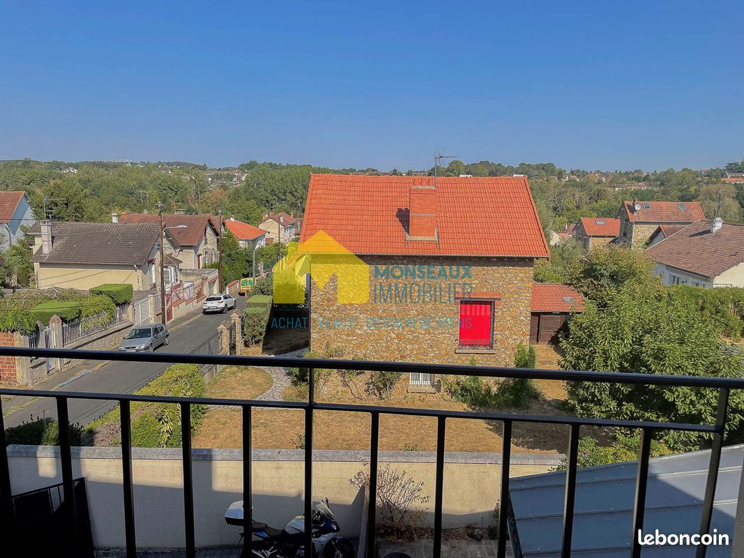 Appartement 2 pièces 41 m² · à Sainte-Geneviève-des-Bois · 41 m² · 149 000 €