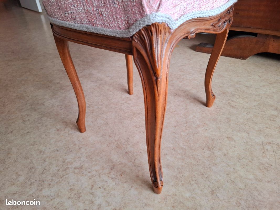 Paire de chaises de chambre de style Louis XV, entièrement restaurées (image 9)