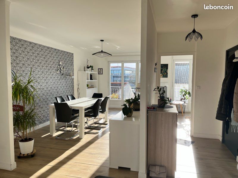 Appartement 5 pièces 114 m² · à Challans · 114 m² · 227 000 €