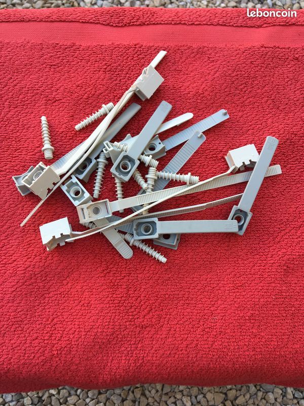 Lot de colliers plastiques à visser (image 2)