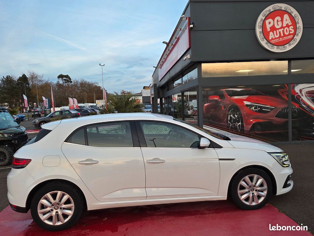 Renault Mégane IV 1.5 L Blue-DCI 115 CH "Business "1ère Main" (image 4)