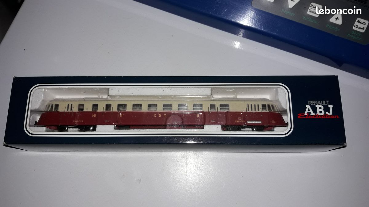 Autorail Renault A B J Electrotren - Echelle HO - Époque 3 - Vintage 1965