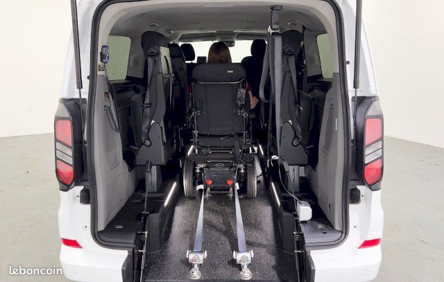 Ford Tourneo Custom INDEPENDANCE TWIN 2FR L2H1 2.0 EcoBlue 170ch Titanium BVA8 TPMR HANDICAP (image 3)