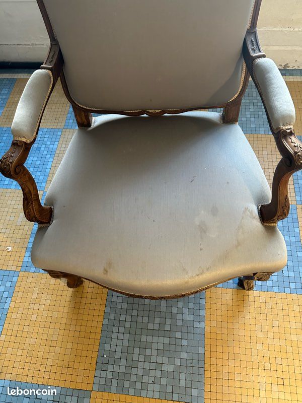 Fauteuil style Louis XV (image 2)