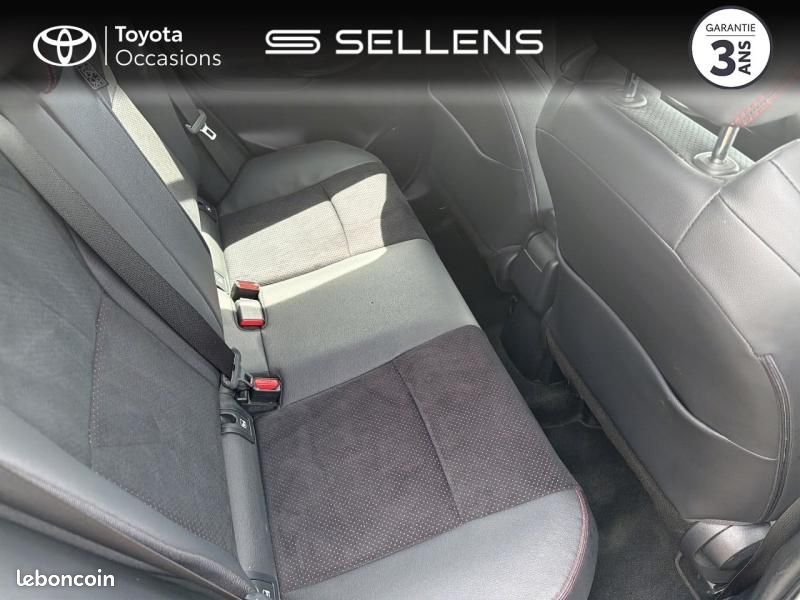 Toyota Yaris Cross 116h GR Sport MY22 (image 7)