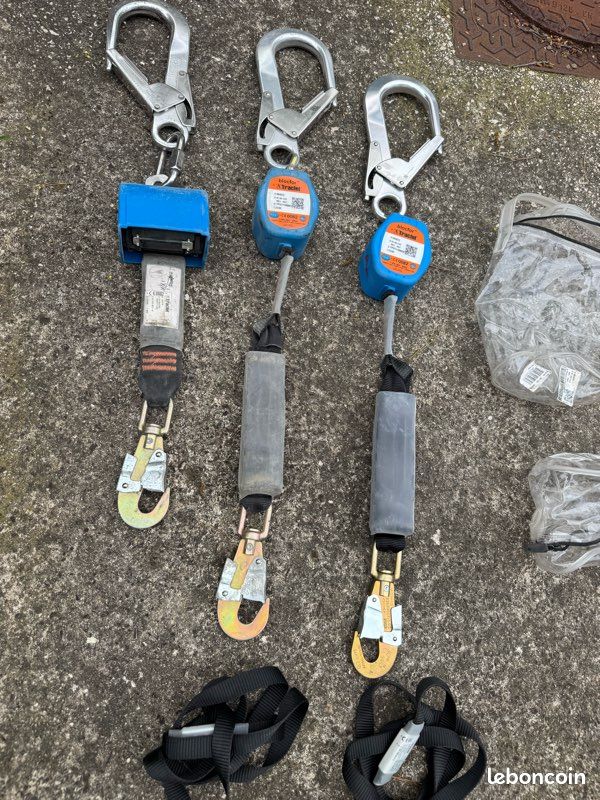 Kit Antichute TRACTEL 72562 – Taille M, Sécurité Pour Travaux En Hauteur, Fiable