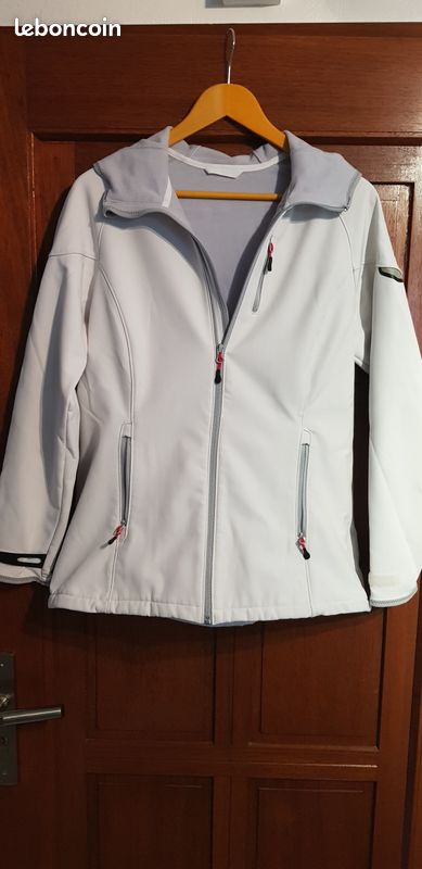 Blouson coupe vent femme marque tribord taille L (image 1)