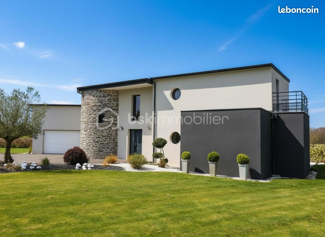 Maison 7 pièces 250 m² · à Redon · 250 m² · 614 500 €