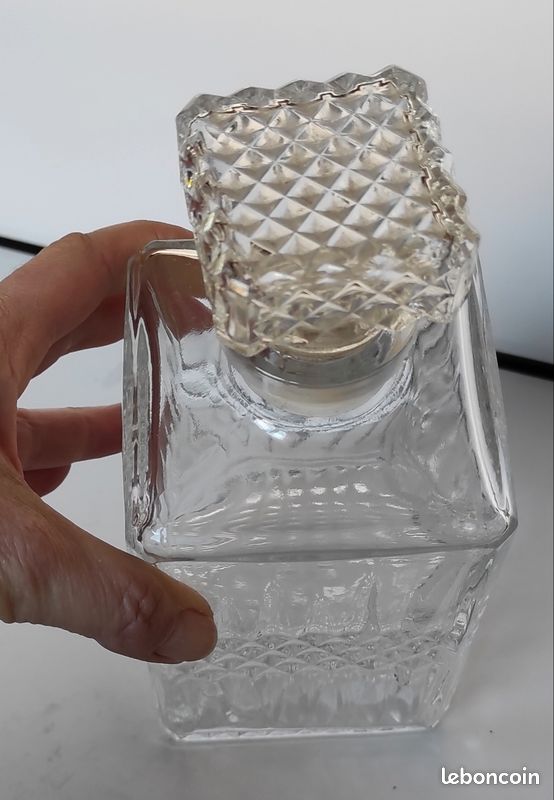 Jolie carafe (image 2)