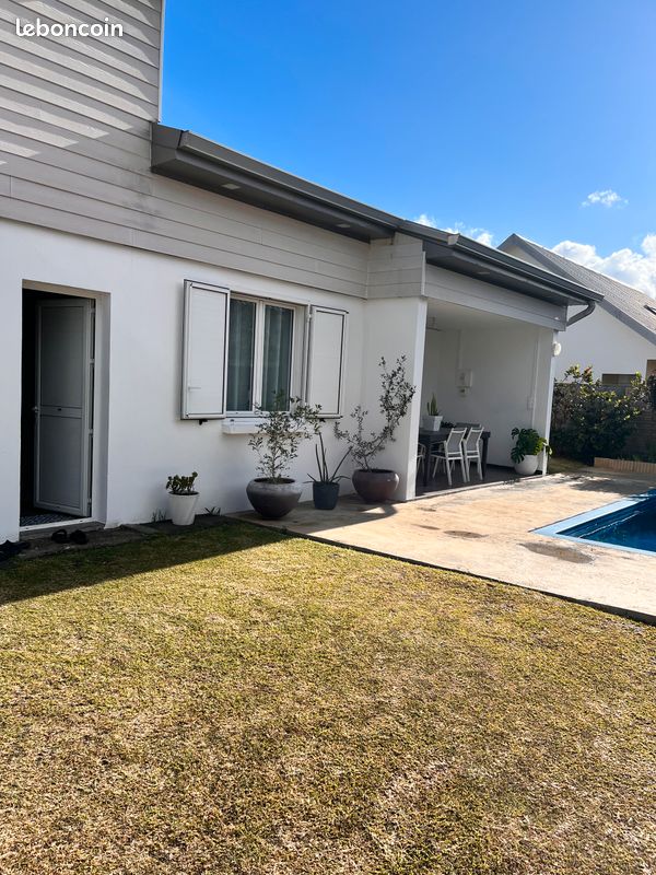 Maison 4 pièces 170 m² · à Sainte-Marie · 170 m² · 470 000 €