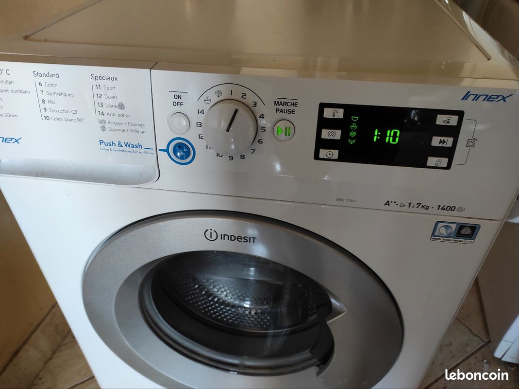 LAVE LINGE INDESIT HUBLOT FRONTAL PUSH & WASH 7 Kg (image 2)