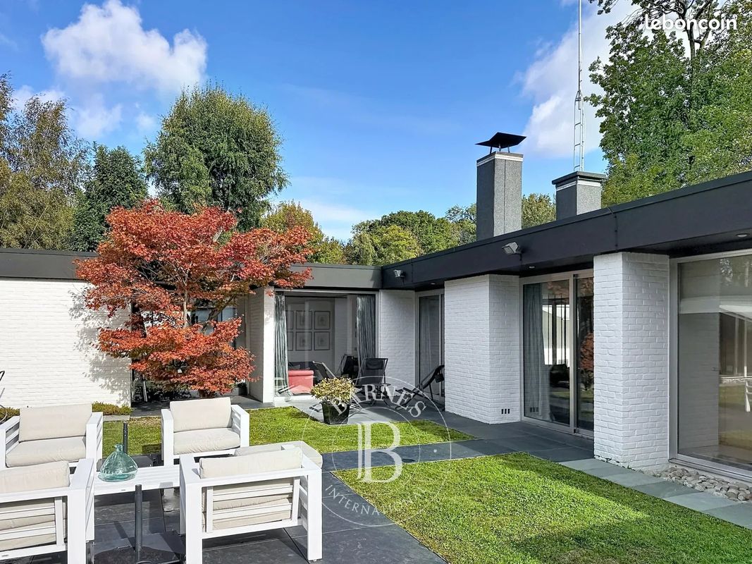 Maison 7 pièces 253 m² · à Villeneuve-d'Ascq · 253 m² · 1 150 000 €