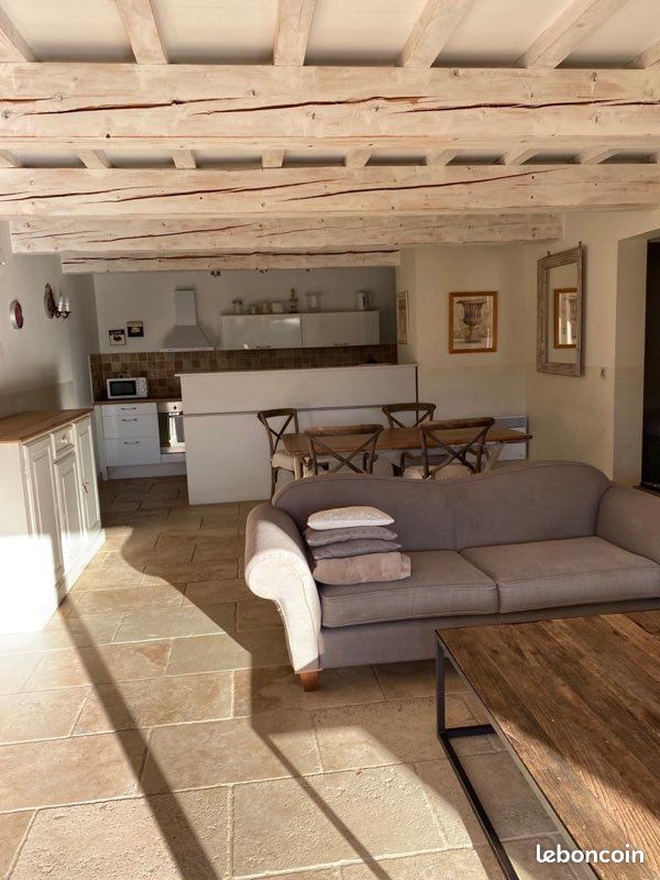 Appartement 3 pièces 75 m² · à Forcalquier · 75 m² · 1 020 €/mois