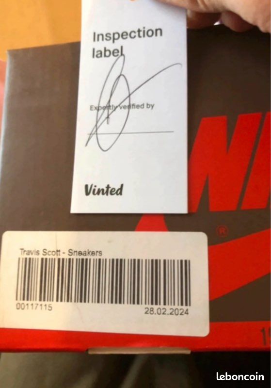 Sneakers Nike Air Jordan 1 Retro High x Travis Scott " Cactus Jack " , en excellent état , taille 42 (image 8)