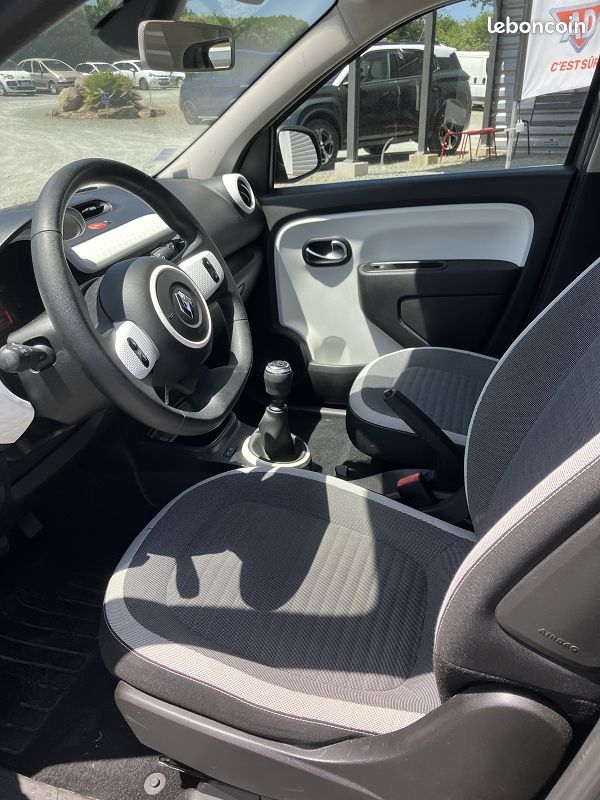 Renault Twingo 1.0 SCE - 65 ZEN (image 11)