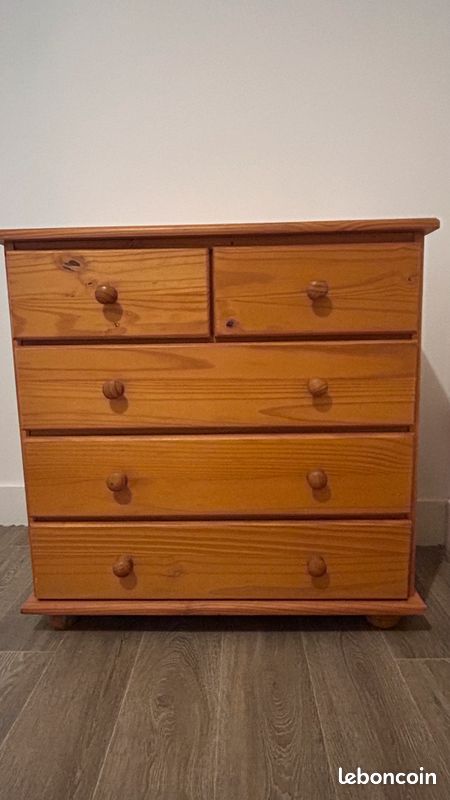 Chambre en pin massif (image 5)