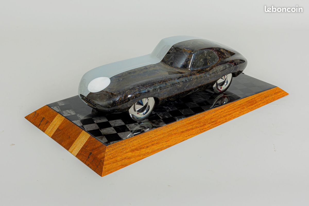 Scupture œuvre d'art Jaguar type E 30cm (image 5)