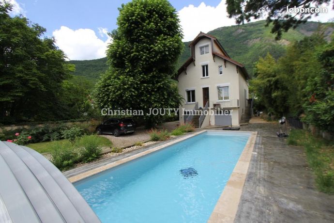 Maison de ville 7 pièces 168 m²
