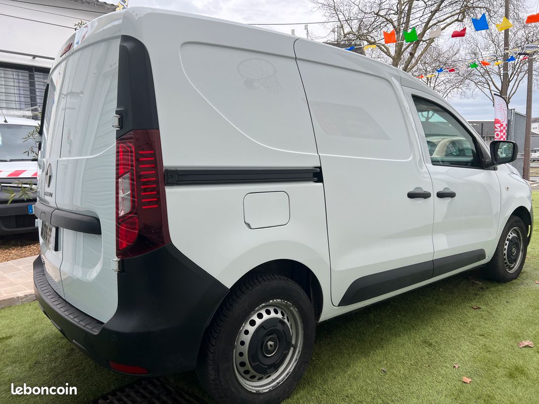 Renault Kangoo Express Van dci Confort 9500 HT (image 4)