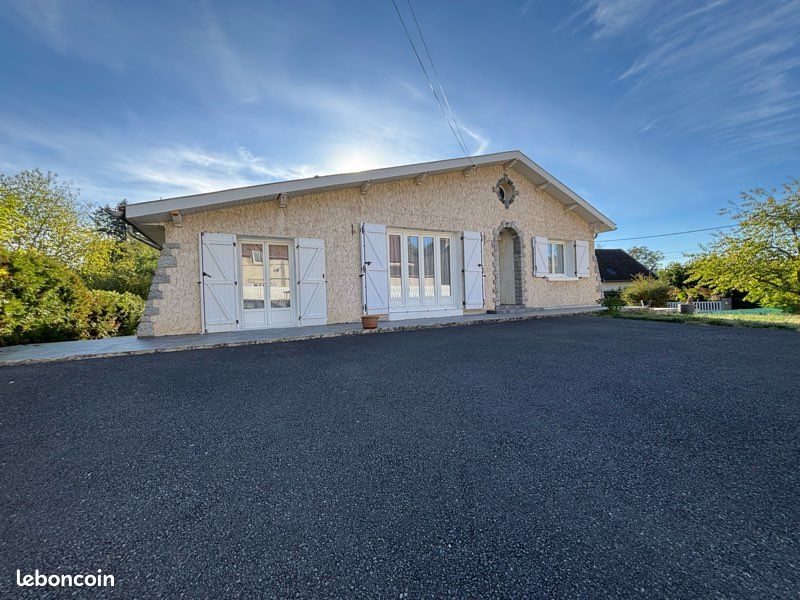 Maison 6 pièces 98 m² · à Saint-Sylvestre-Pragoulin · 98 m² · 185 000 €