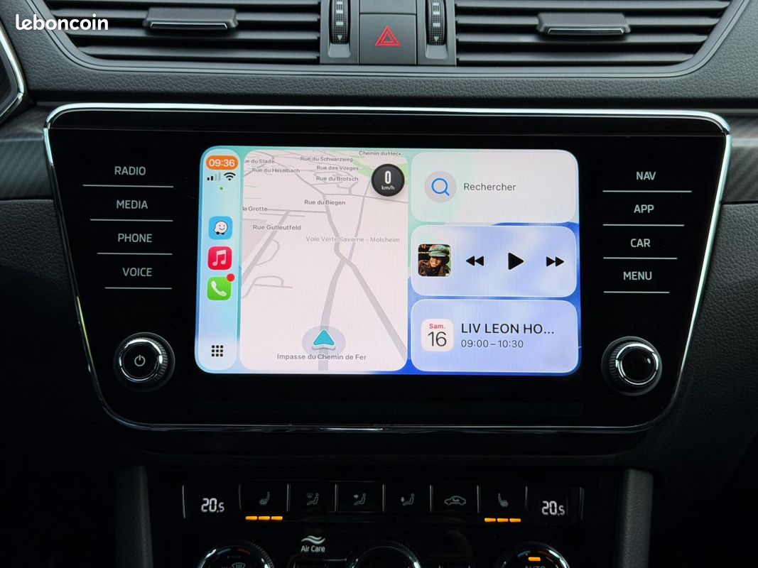 SKODA SUPERB Sportline TSI PHEV Hyrbide recharg 218 DSG 1ère Main Attelage Caméra Kessy GPS (image 42)