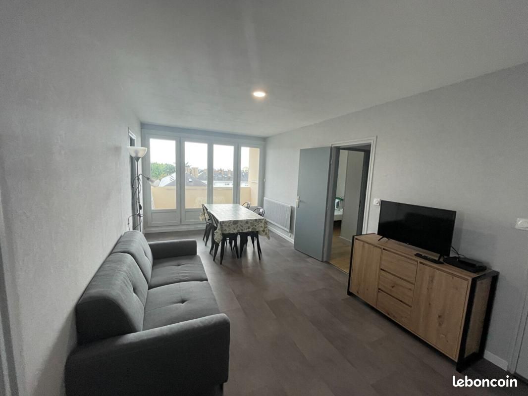 Appartement 3 pièces 50 m² · à Angers · 50 m² · 900 €