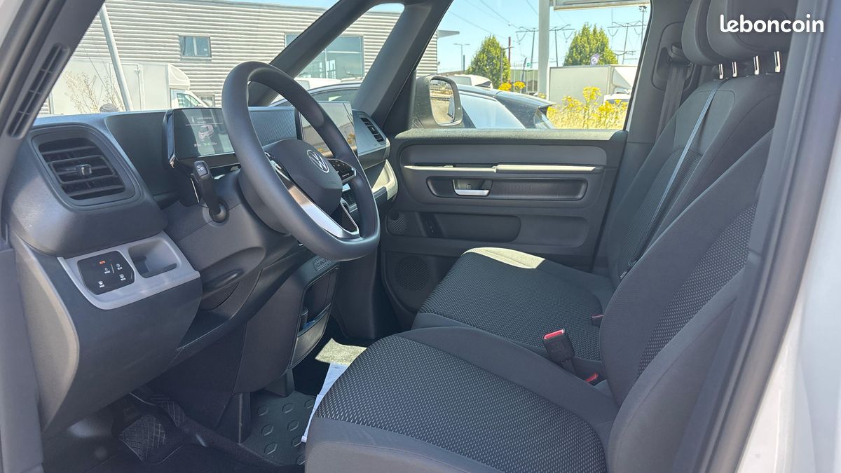 Volkswagen utilitaires id. Buzz cargo 286 ch pro (image 14)