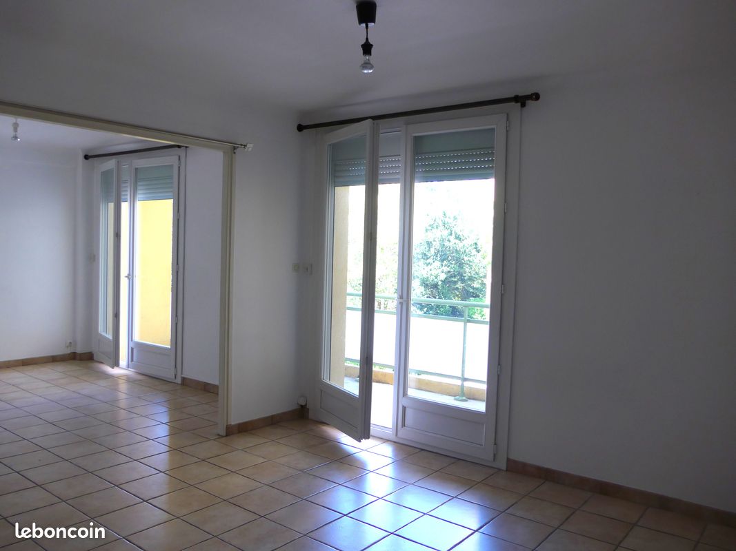 Appartement 2 pièces 37 m² · à Carcassonne · 37 m² · 370 €