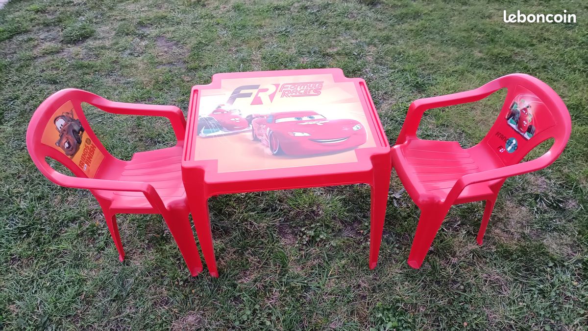 Table salon de jardin enfant (image 2)