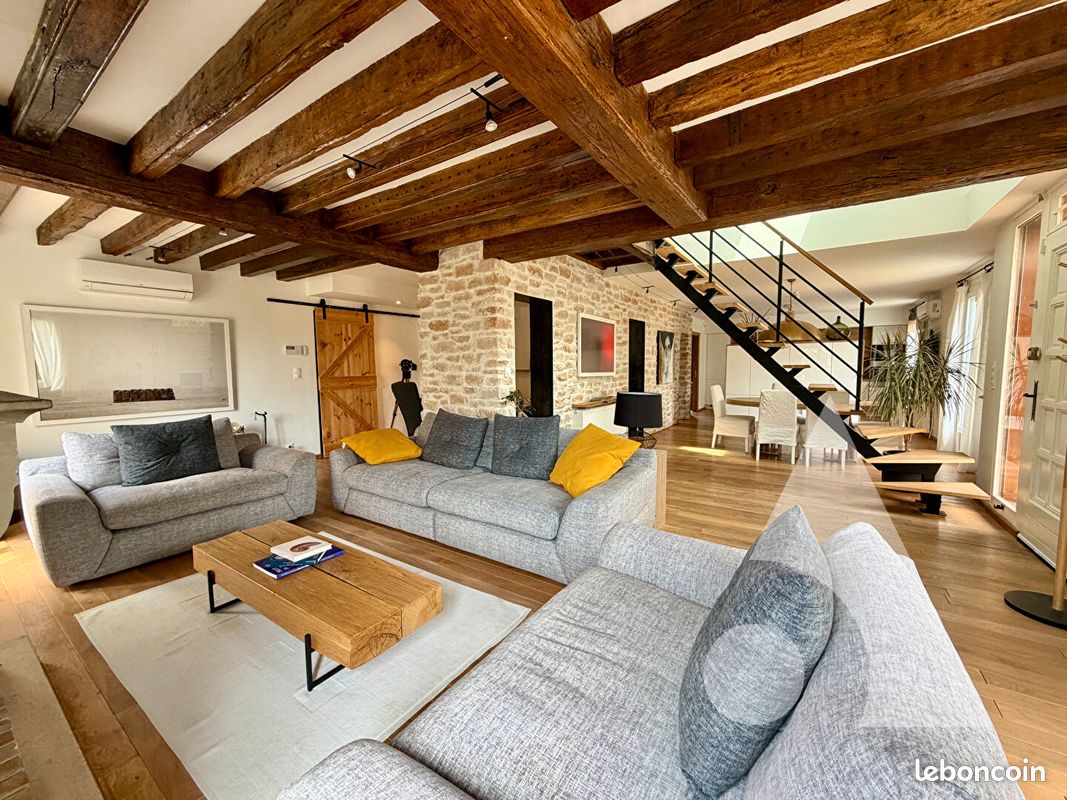 Maison 6 pièces 160 m² · à La Rivière-de-Corps · 160 m² · 458 000 €