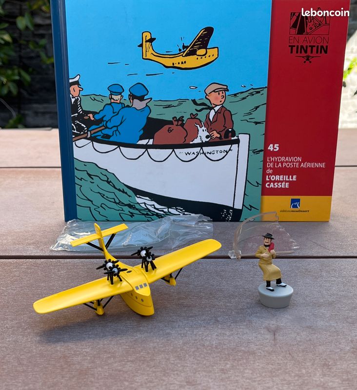 En Avion Tintin - Editions Hachette - 001 L'hydravion Jaune Du Crabe Aux Pinces Dor A36781