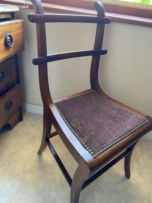 Chaise en noyer (image 3)