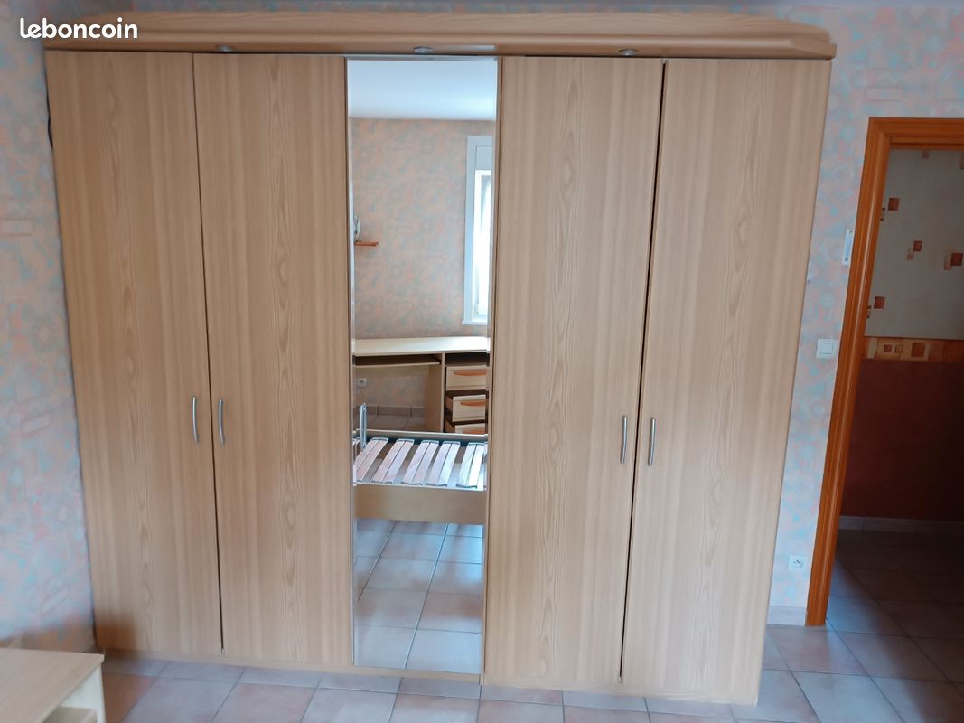 Chambre à coucher complète (image 5)