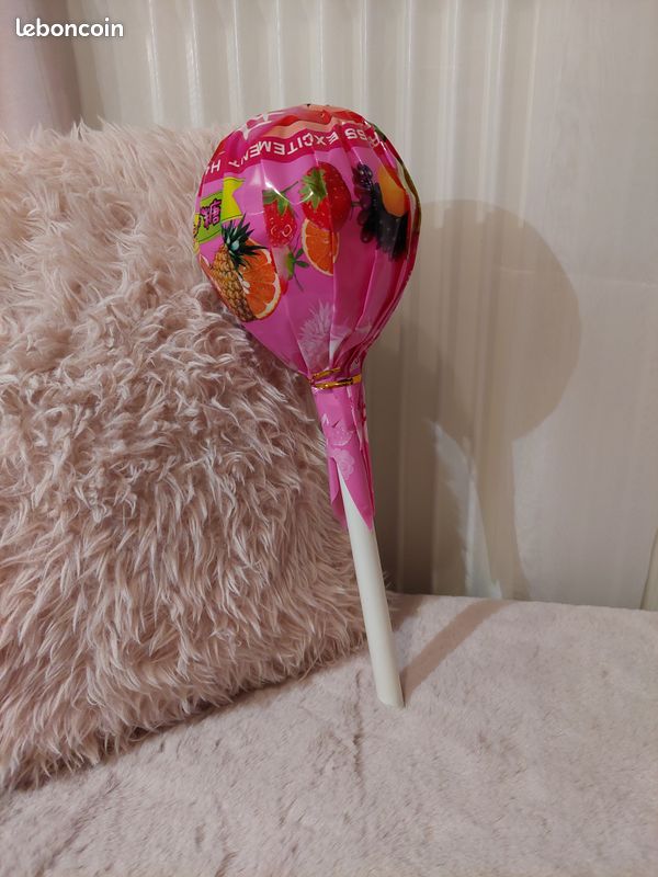 Objet de décoration ou de cosplay - grande sucette (image 1)