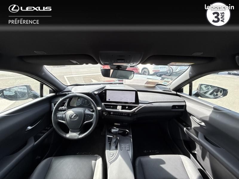 Lexus UX 250h Luxe 2WD (image 11)