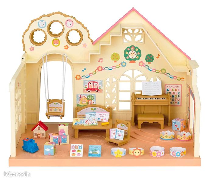 Crèche sylvanian (image 1)