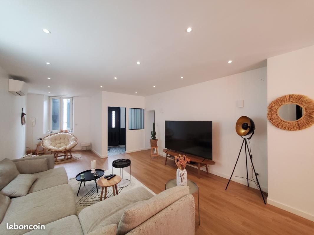 Maison 5 pièces 158 m² · à Grisolles · 158 m² · 1 590 €/mois