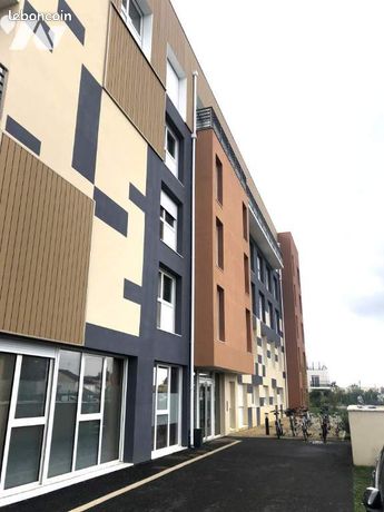 Studio 1 pièce 18 m²