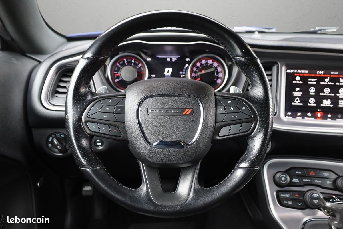Dodge CHALLENGER 6.4 V8 SRT Scat Pack (image 6)