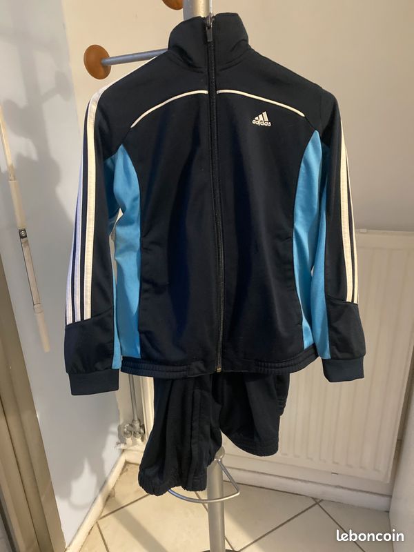 Ensemble adidas pour enfant (image 1)