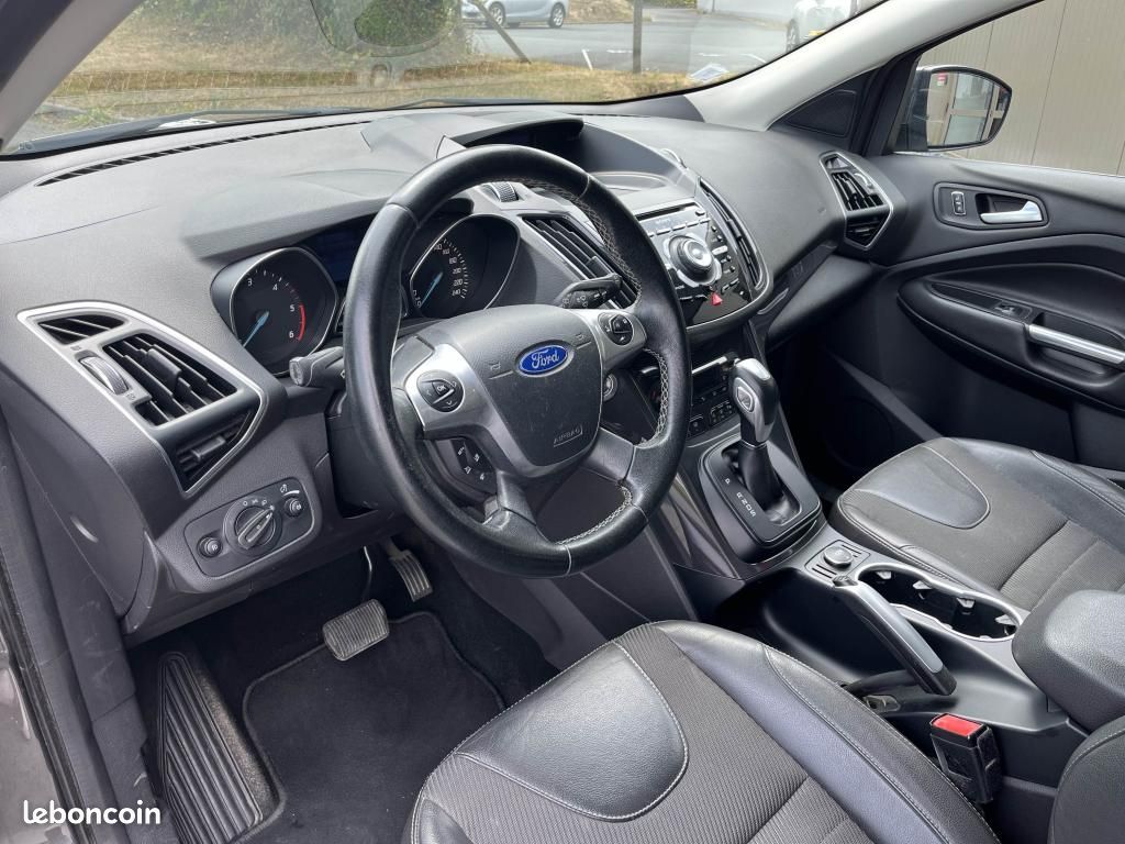 FORD KUGA 2.0 TDCi - 180 Powershift 4x4 Sport Platinium (image 13)