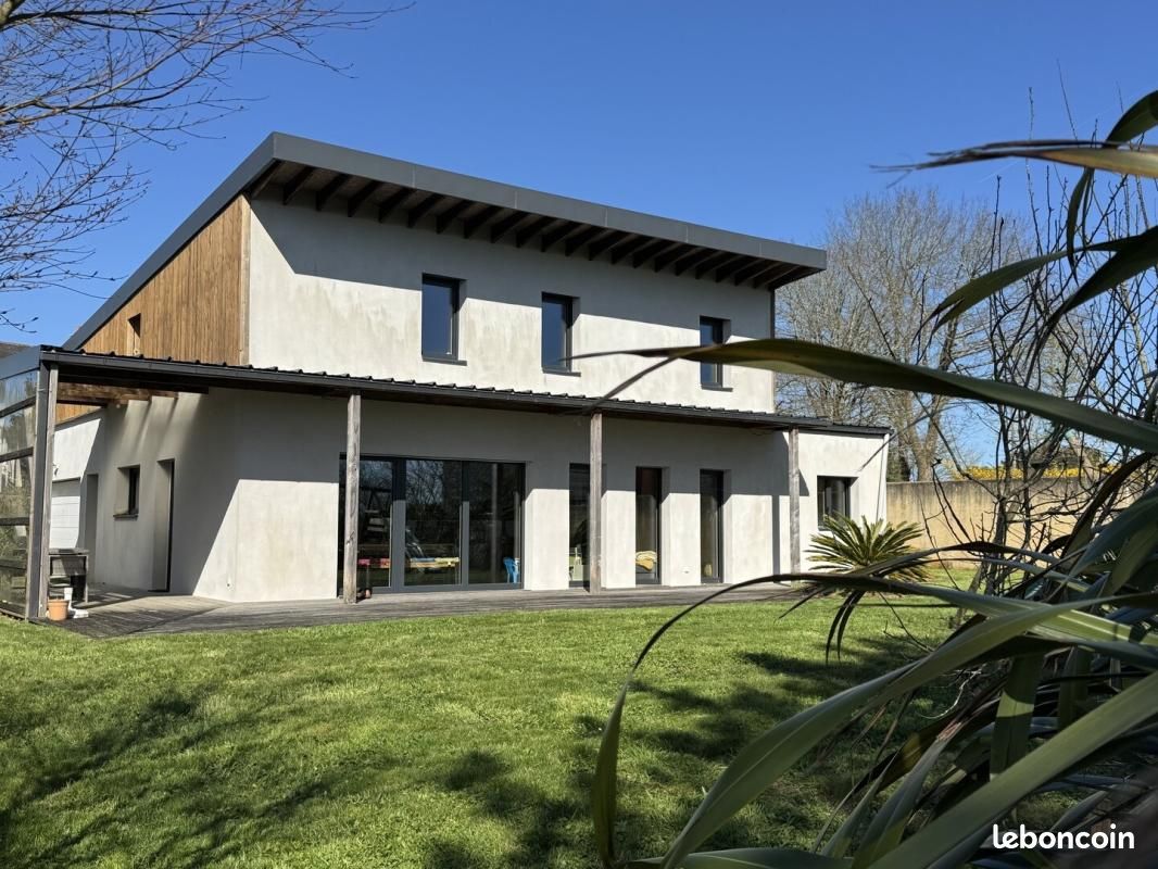 Maison 5 pièces 170 m² · à Nivillac · 170 m² · 566 000 €