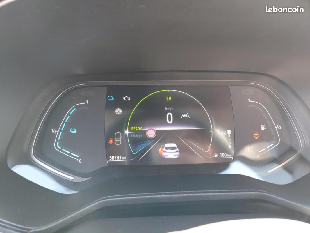 Renault Clio V E-Tech full hybrid 145 Evolution (image 14)