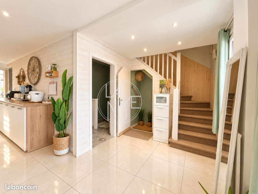 Maison 5 pièces 113 m² · à Saint-Étienne-au-Mont · 113 m² · 247 500 €