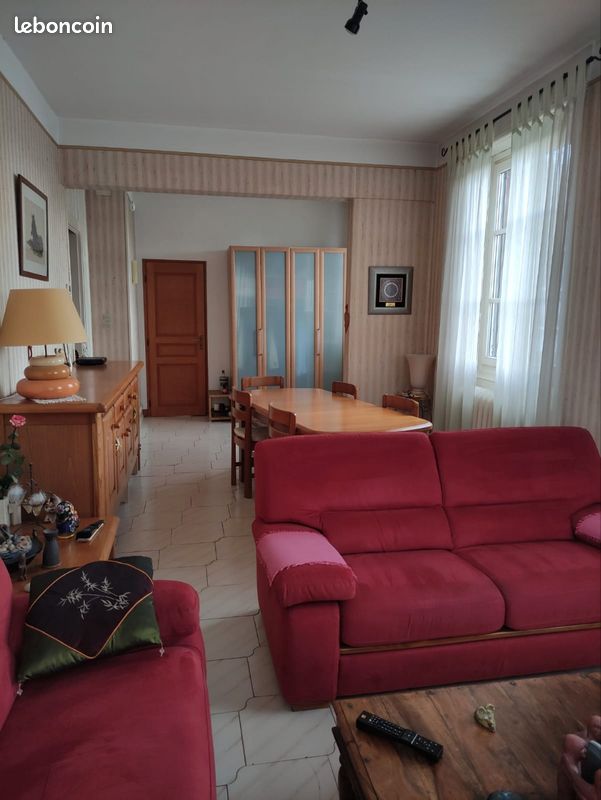 Appartement 5 pièces 92 m² · à Saint-Louis · 92 m² · 220 000 €
